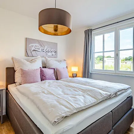 Holiday home Haus Rugenblick Nr. 53 - D 043.019 Parow